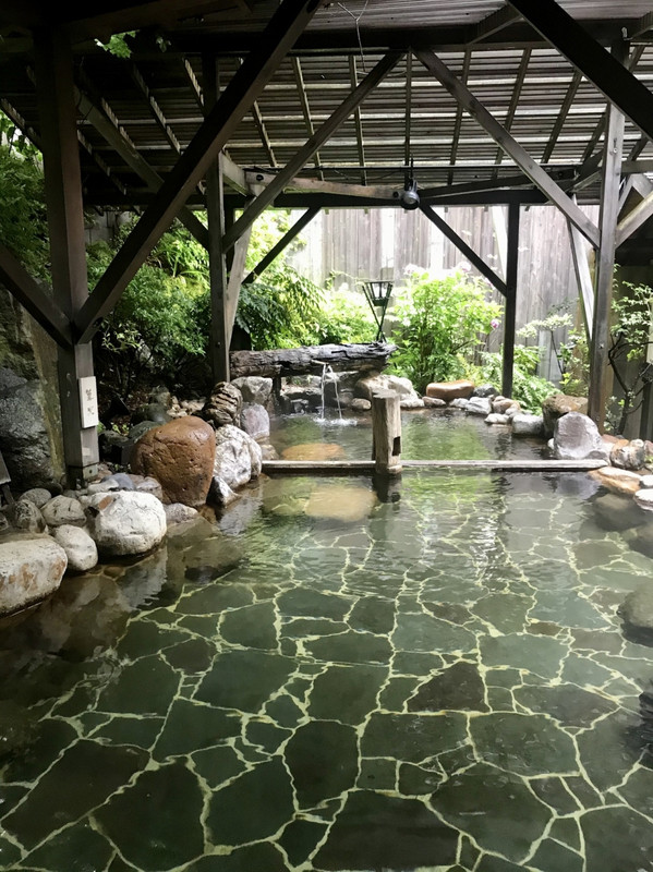 大浴場の露天風呂