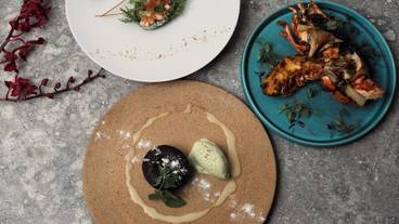 食事・飲み物 / 7