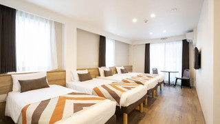 デラックス 4 人部屋