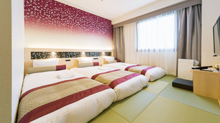 [禁煙] 最上階さくらトリプルルーム/22平米/97cmベッド3台