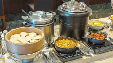 朝食ビュッフェ / 5