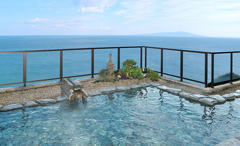 2.潮風香る露天温泉でじんわり体をほぐして「伊豆エリア」2295252