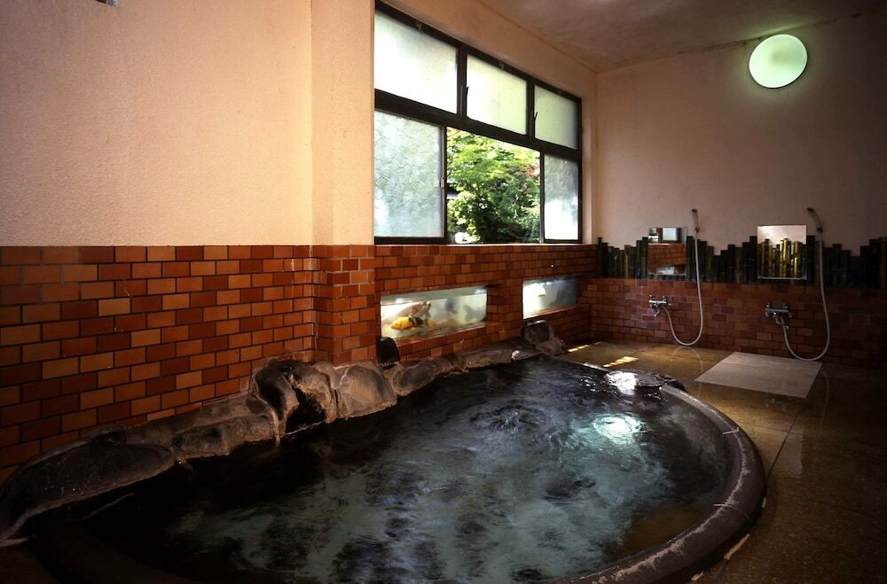 文人墨客を魅了した宿で恋物語を想像3481214