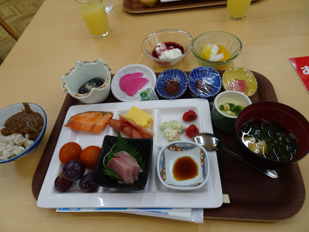 朝食・バイキング形式