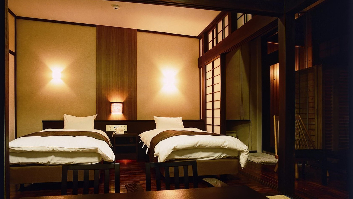 6. “鬼の洗濯板”の絶景を見下ろす温泉宿「ホテル青島サンクマール」4071559