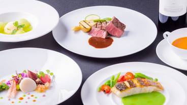 食事・飲み物 / 8