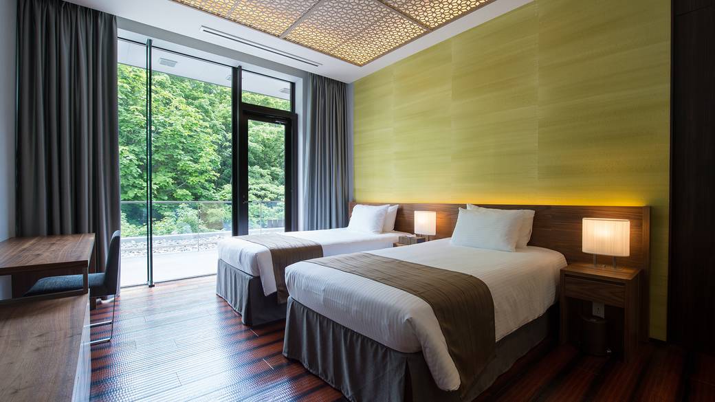 ペントハウスＢ / 3