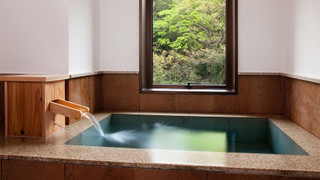 特別和洋室【星】リバービュー・ツインベッド・内風呂（温泉）付き 禁煙