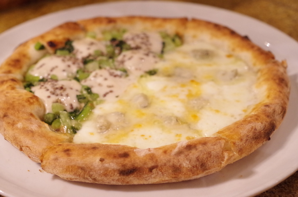 「エンボカ 東京」料理 950645 クワトロフォルマッジ
