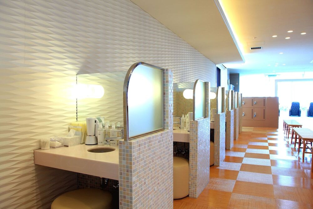 パウダールーム