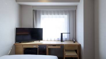 客室 / 9