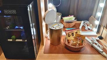客室 / 16