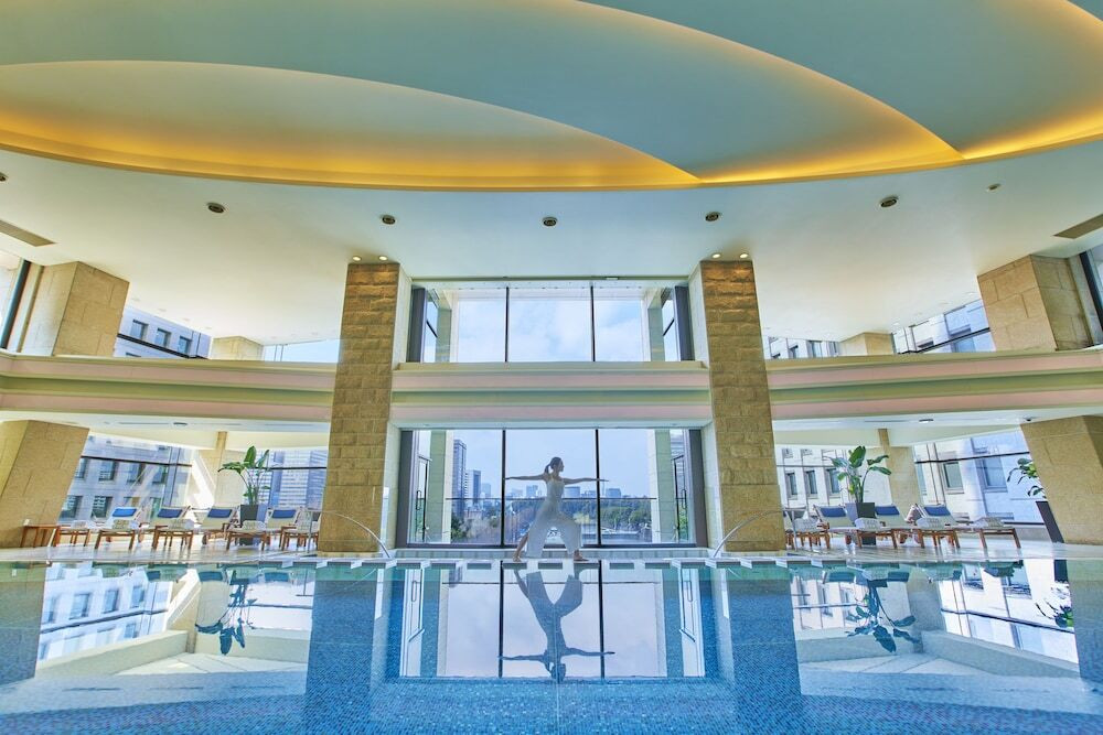 1.ザ・ペニンシュラ4246304