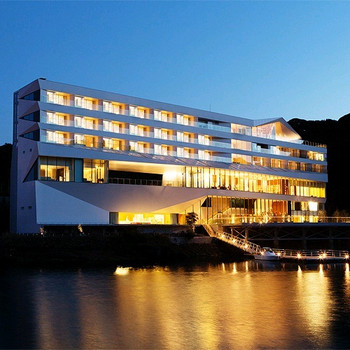 自然の大パノラマの中、至福の時間を過ごす宿3461939