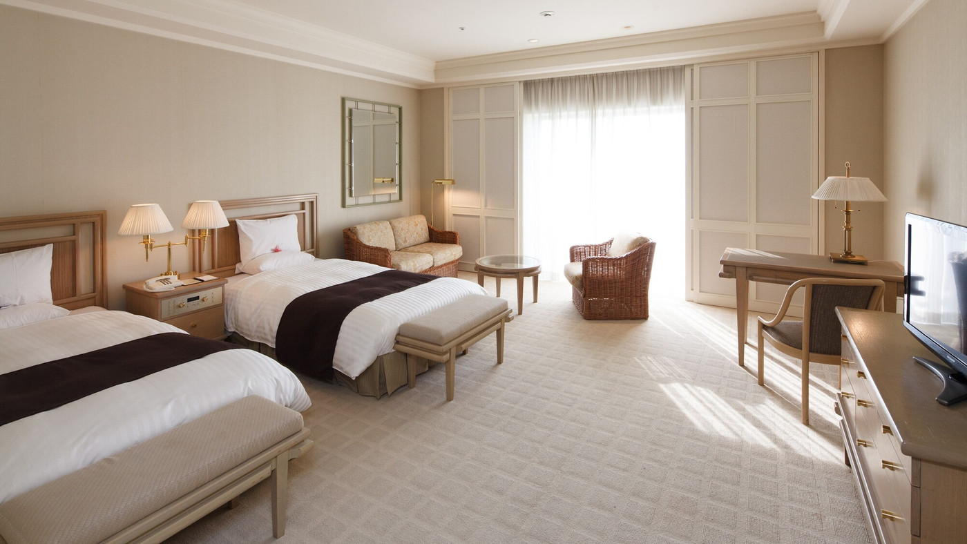 クラシカルな客室が非日常気分を盛り上げる3406412