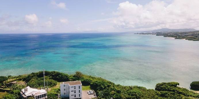 Blue Steak Wonder Senaha Okinawa Yomitan（沖縄県 別荘・ヴィラ・コンドミニアム） / 1