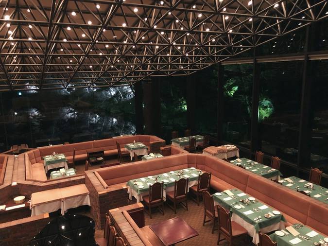 お好みの夕食で
優雅なひと時を / 3