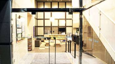 施設の入り口 / 10