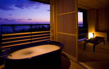 5 Inns on the Chita Peninsula with Ocean Views and In-Room Open-Air Baths - Close to Nagoya