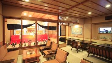 ロビーラウンジ / 2