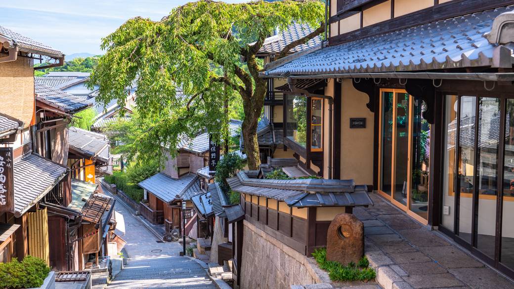 清水寺の参道  三年坂 / 3