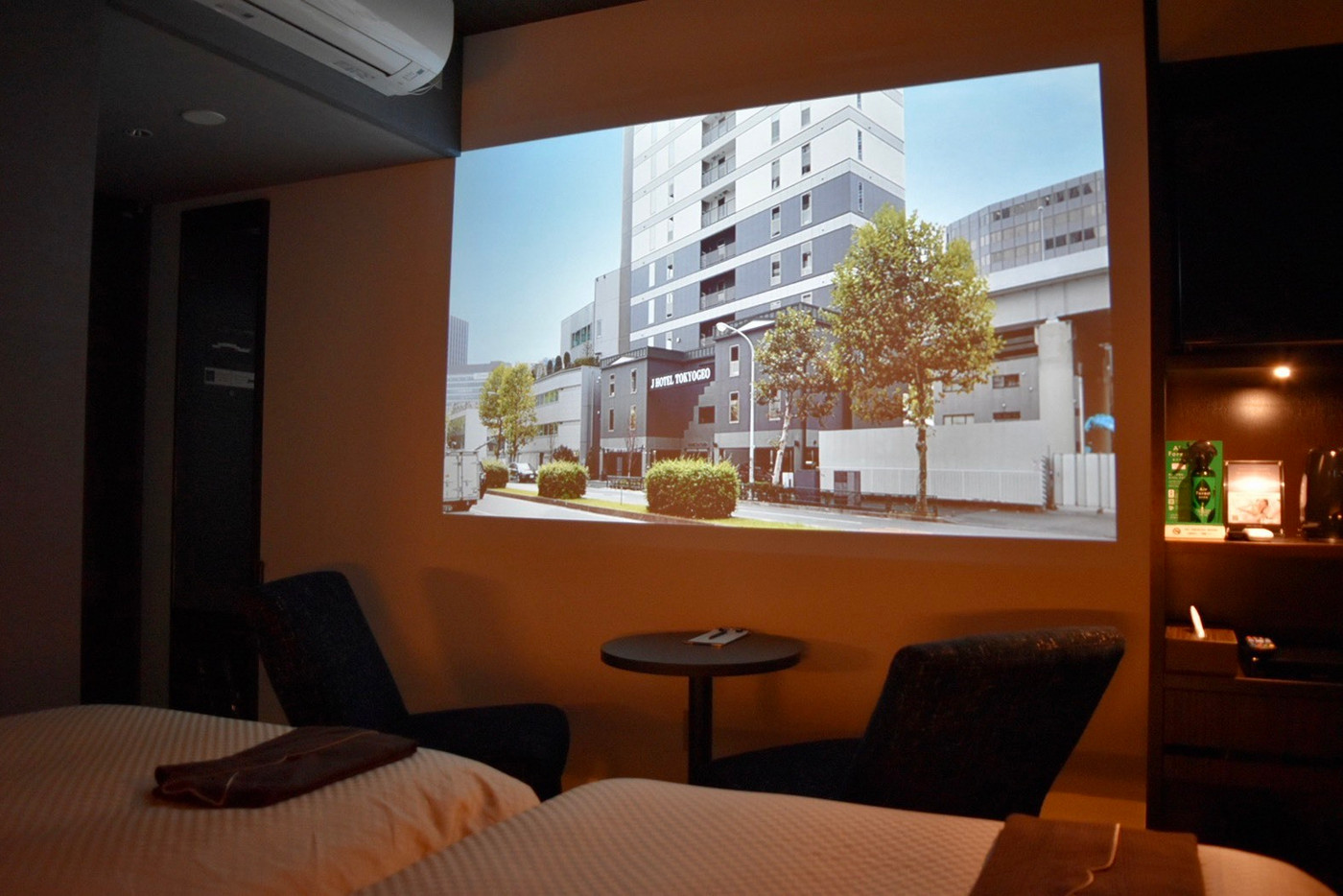 全室60インチ以上の大画面プロジェクター付き4005914