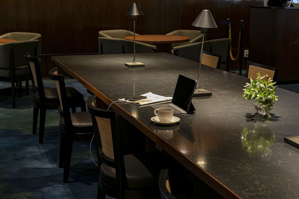 ロビーラウンジ