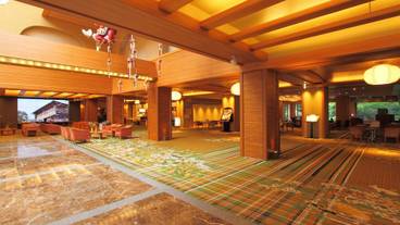 フロントロビー / 2