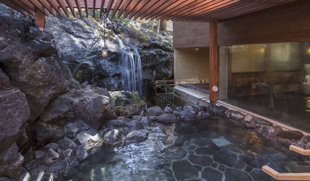 大浴場（岩風呂） / 3