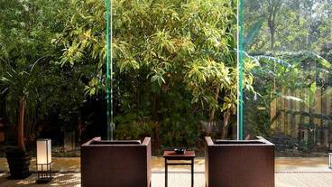 ロビー応接スペース / 6