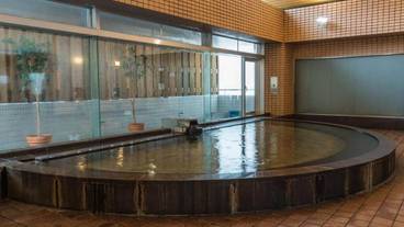 施設内の設備 / 28