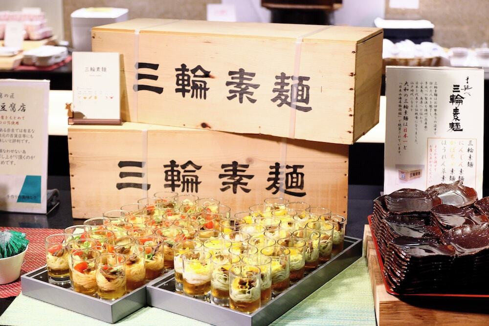 朝食ビュッフェ