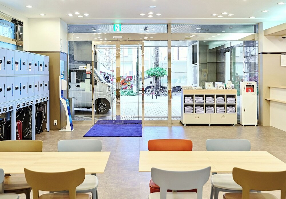 内部エントランス