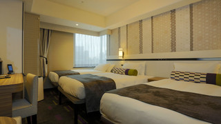 コーナーツインルーム＋エキストラベッド（禁煙）26平米