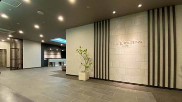 内部エントランス / 2