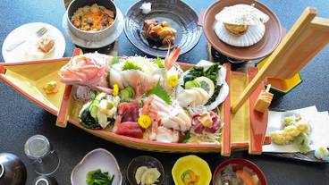 食事・飲み物 / 10