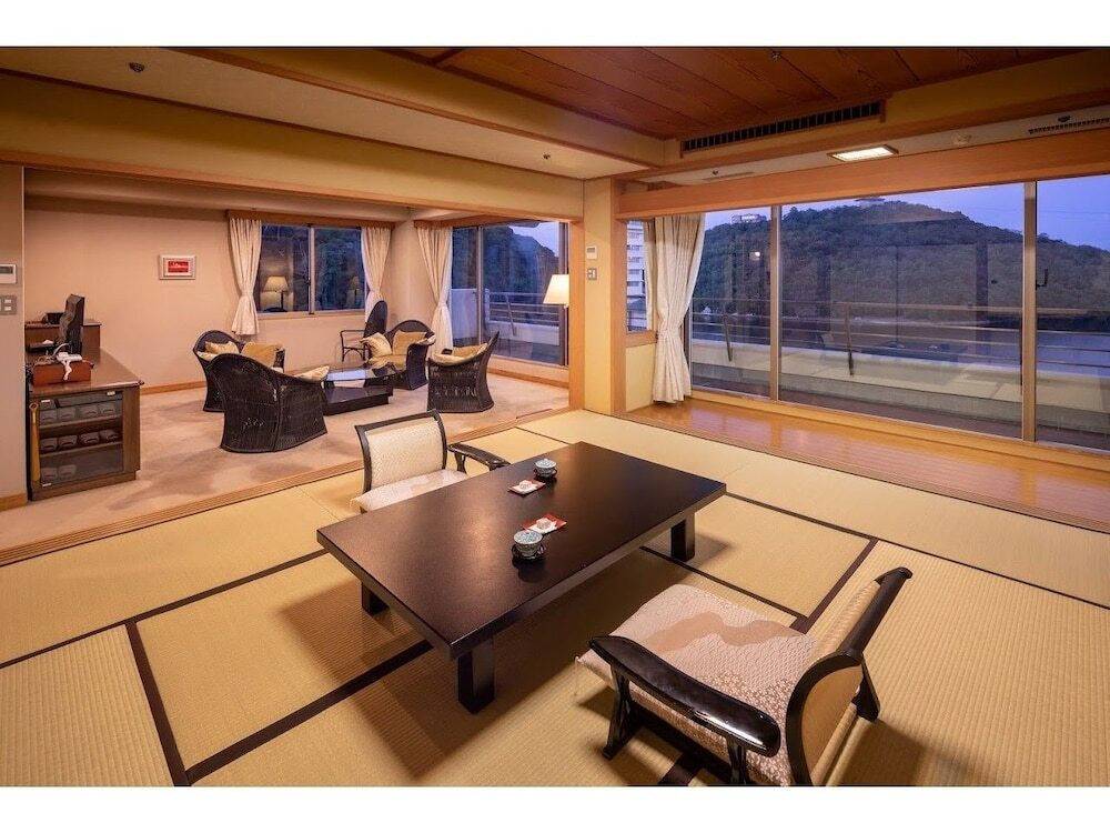 うなぎの特別会席で浜名湖グルメを堪能4002006