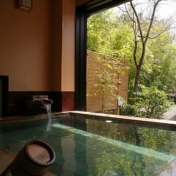 夕食・朝食ともに部屋食できる贅沢体験を♡湯めぐりもできる温泉宿3931244