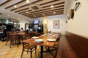 「Pizzeria da Ciruzzo」 内観 23345825 
