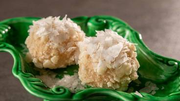 食事・飲み物 / 28