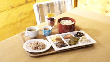 食事・飲み物 / 2