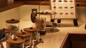 エグゼクティブ ラウンジ / 22