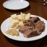 ビストロ カルネジーオ（ビストロカルネジーオ）