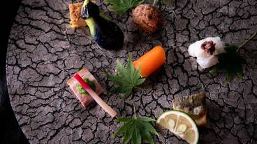 食事・飲み物 / 1