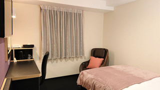 プレミアム シングルルーム ダブルベッド 1 台 禁煙