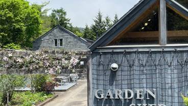 施設の入り口 / 5