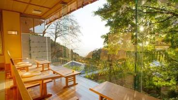 ロビーラウンジ / 5