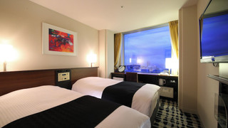 スタンダード ツインルーム 喫煙可 (お子様料金についてはホテルポリシー欄詳細をご覧ください)