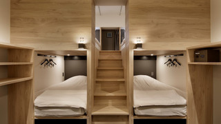 フォースルーム (共用トイレ·シャワー)