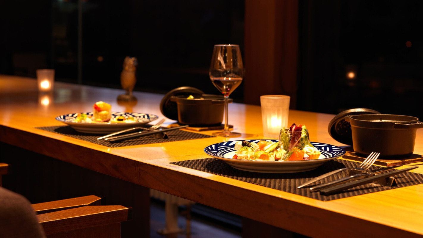 夕食ビュッフェのイメージ